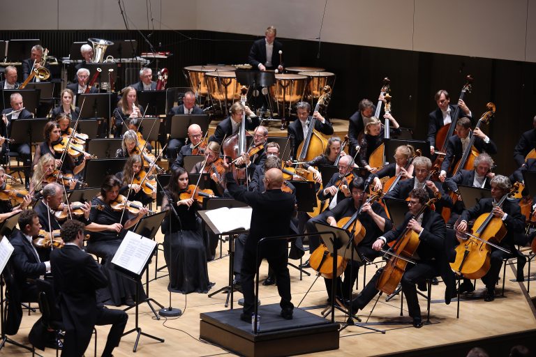 24_11_10._20220904_Saisoneröffnung_Gewandhaus(c)MDR - MarcoProsch (70).jpg